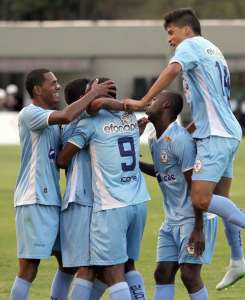 Macaé 1 x 0 Guarani - A briga será contra a degola, Bugre...