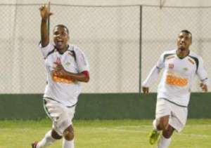 Cabofriense 2 x 1 Maringá - Samba do crioulo doido no final do jogo