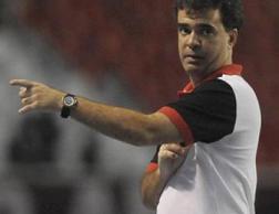 Sem apoio de técnico Junior Lopes, Macaé volta aos treinos para Copa Rio e Série C