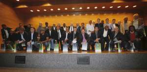 CBF dá plano de saúde da Unimed para os campeões mundiais pela Seleção Brasileira. Qual o interesse?