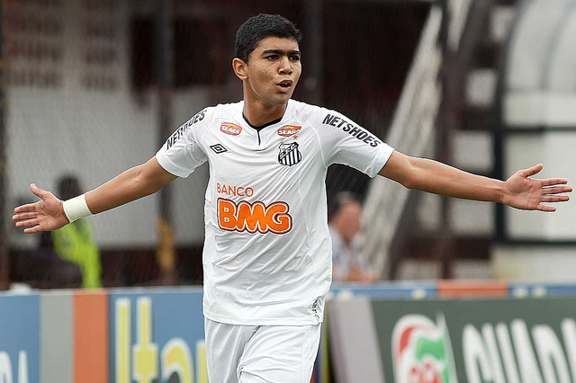 Gabriel chega aos 18 e terá salário milionário no Santos 2 0002050025225 img