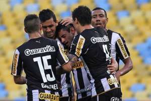Botafogo leva jogos contra Corinthians e Fla para Manaus