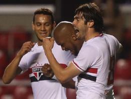 São Paulo dá troco no Criciúma e avança na Copa Sulamericana