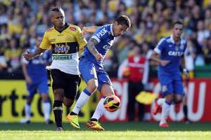 Criciúma tenta quebrar jejum de 11 anos sem vencer o Corinthians