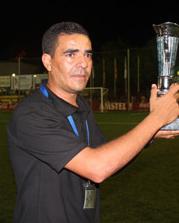 Evandro Guimarães não comandará mais o Vitória da Conquista na Série D do Brasileiro