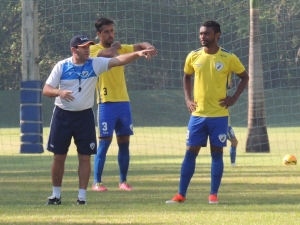 Série D: Londrina faz último treina antes de viajar para Blumenau