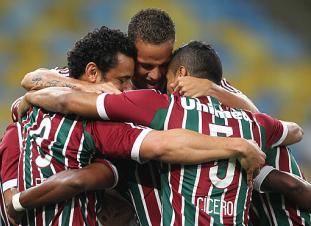 Fluminense recuperou a união para voltar a vencer e encostar no G4, lutando pelo título da temporada