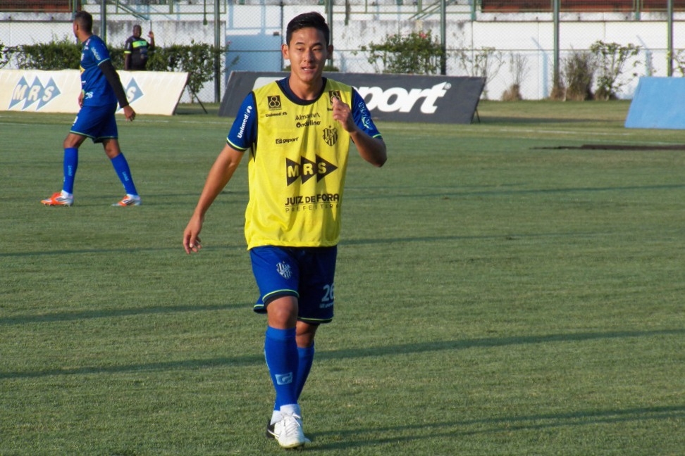 Chico fez mais uma boa partida com o Tupi, que vem crescendo no Grupo B