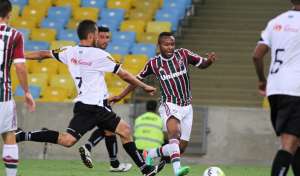 Sem Chiquinho, Cristóvão pode mudar esquema no Flu