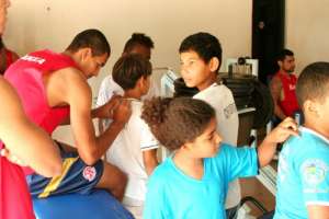 Série D:Jogadores do Penapolense recebem visitas de alunos de duas escolas nesta quinta