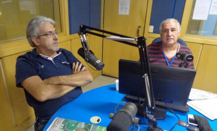 Comentarista Jota Jorge e o âncora Prado Junior 