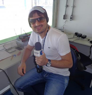 Narrador Roger Willians da Rádio Central 