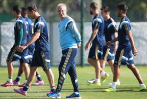 Dorival Júnior prepara mudanças no time do Palmeiras