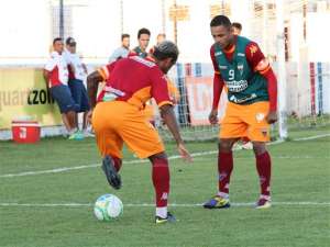 Fortaleza x Treze - Galo joga a vida diante do líder para sair do descenso