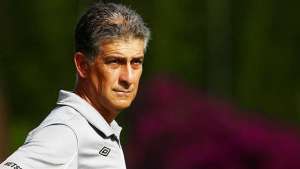 Ricardo Drubscky lança livro que questiona o modelo adotado pela Escola Brasileira de futebol