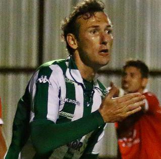 Tiago Bernardi reuniu jogadores e pediu reação do Guarani contra o Mogi Mirim