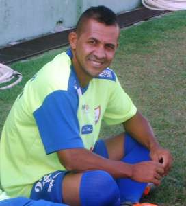 Remo contrata Jadílson, ex-lateral de Cruzeiro e São Paulo, para Série D