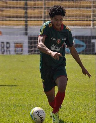 Artilheiro do Barretos na Segundona, Ray está de volta ao time