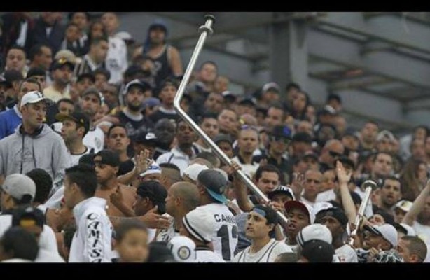 Corinthians é denunciado e pode perder até 20 mandos 2 0002050031360 img