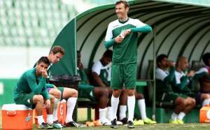 Tiago Bernardi aposta na força da torcida para classificar o Guarani