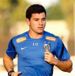 Mena deve voltar ao time do Santos