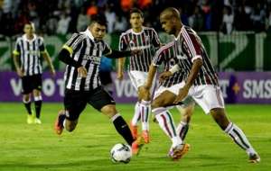 Henrique passa por artroscopia e desfalca Flu por 1 mês