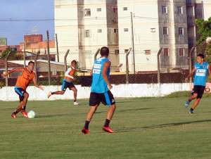 Série C: Marcelo Vilar realiza mudanças em treino tático no Botafogo-PB