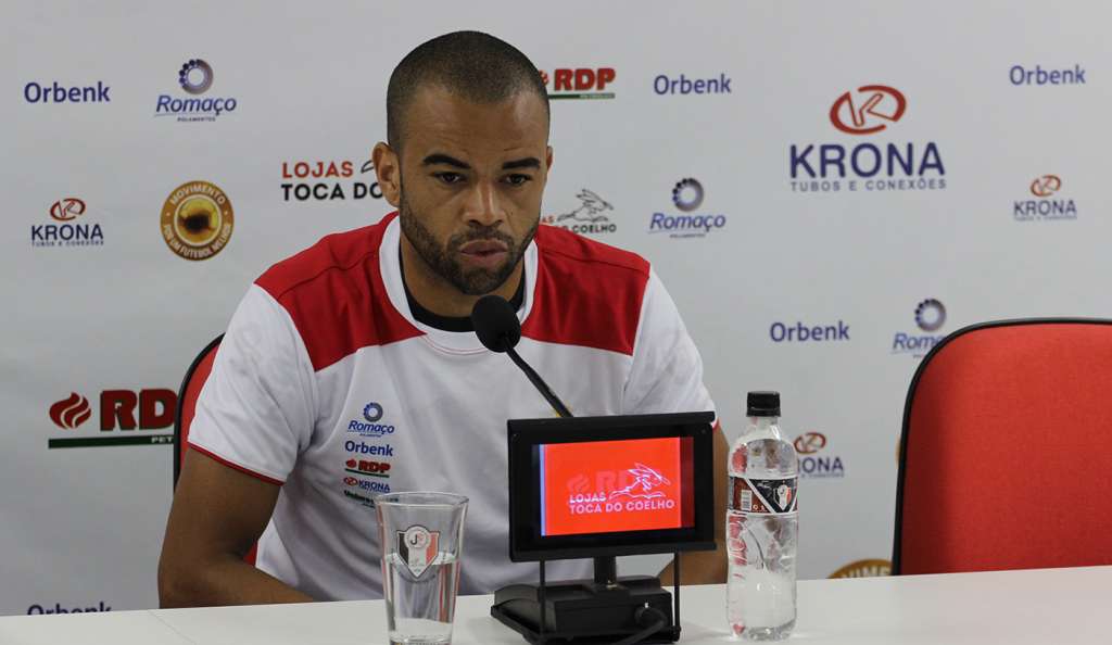 Washington vai trocar Joinville pelo Palmeiras