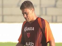 Série C: Volante Glaydson sente incômodo e vira dúvida para a decisão com Cuiabá