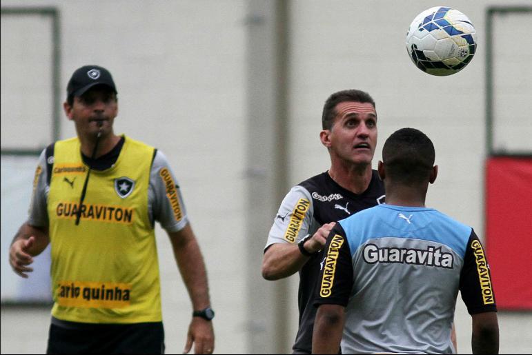 Mancini chegou a pedir demissão no Botafogo