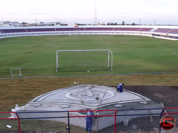 Estádio Presidente Médici foi o palco do confronto entre Confiança e Central