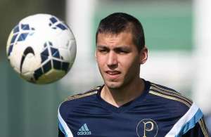 Tobio e Cristaldo treinam como titulares no Palmeiras antes de enfrentar o Botafogo