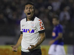 Em Belo Horizonte, Corinthians desafia o líder Cruzeiro