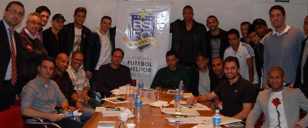 Bom Senso força acordo com CBF e pode ajudar a moralizar o futebol brasileiro, tão tripudiado