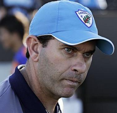 Cláudio Tencati quer a vitória do Londrina diante do Anapolina