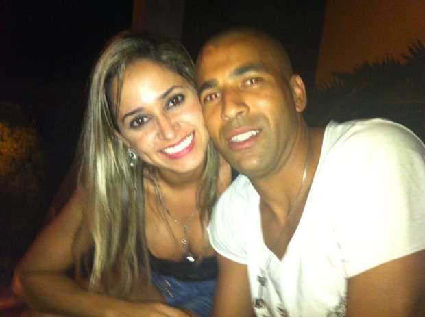 Gaby Rodrigues até publicou foto com Emerson Sheik