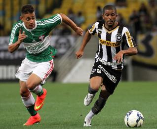 Palmeiras correu muito contra um enfraquecido e desmoralizado Botafogo