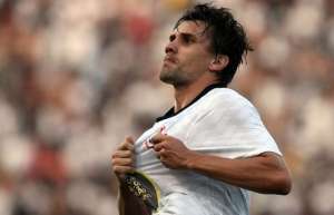 Paulo André entra na Justiça contra o Corinthians