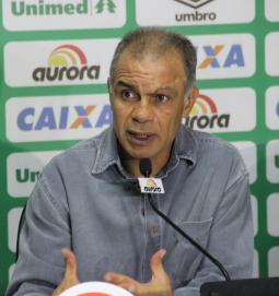 Nem Jorginho esperava tantos gols e atuação de gala da Chapecoense em cima do Internacional - Foto: Cleberson Silva - Chapecoense