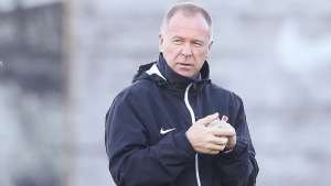 Gobbi quer acordo para definir o futuro de Mano Menezes