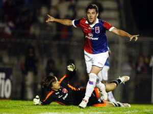 Série B: Ameaçado a voltar para a zona de rebaixamento, Paraná terá mudanças