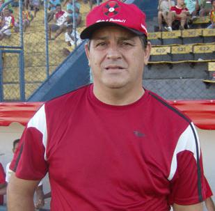 Edson Porto comandará o Moto Club diante do Tombense no estádio Castelão