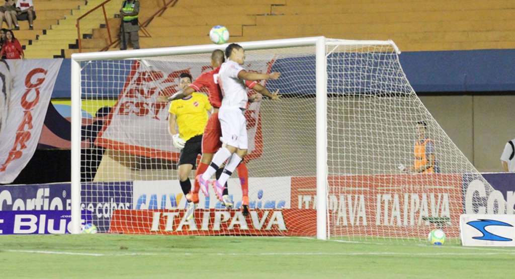 SÉRIE B: Vasco assume liderança, Ceará entra no G4 e Vila fica perto da terceira 2 0002050035096 img