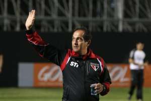 São Paulo nega Tite e volta a bancar Muricy para 2015