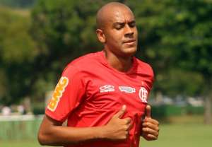 Alex Silva será apresentado no São Bernardo nesta terça-feira