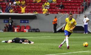 Luan, do Grêmio, marca gol mais rápido da carreira em vitória da Seleção Olímpica