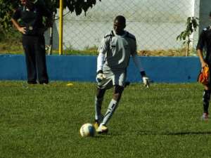 Sem receber, Rodrigo Antunes rescinde com Botafogo e vai para Flamengo
