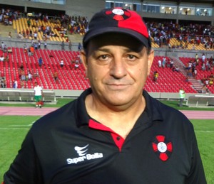 Série D: Edson Porto pode escalar três atacantes para decisão com Tombense