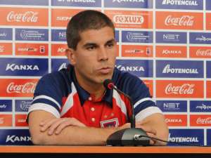 Série B: Técnico do Paraná, Ricardinho, é absolvido de expulsão diante da Ponte Preta