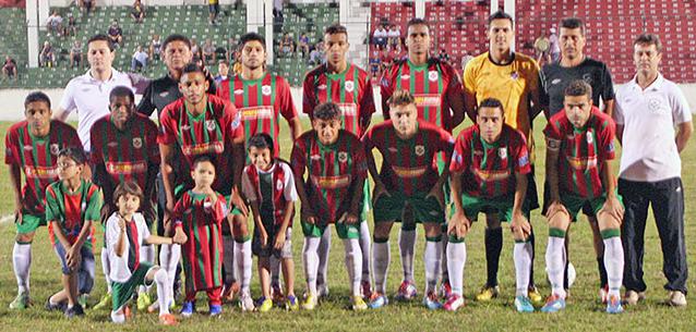Portuguesa Santista, clube fundador da Federação Paulista, briga para chegar à Série A3, em 2015 - Foto: Alberto Ferreira